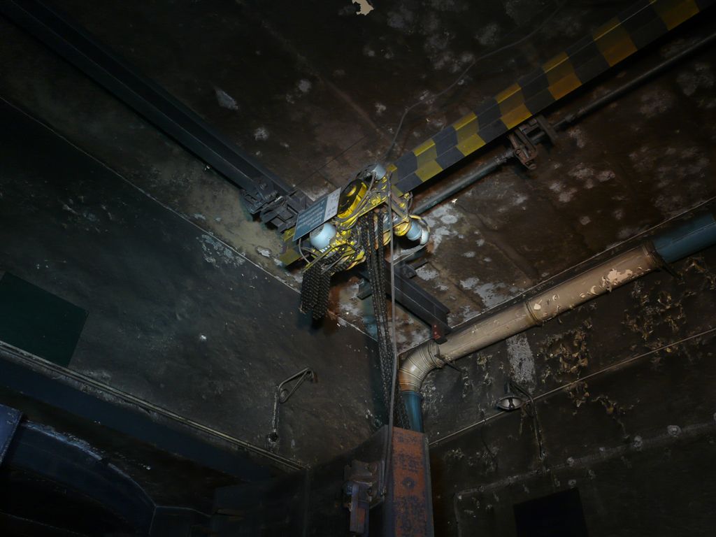 Kran im Umschlagraum