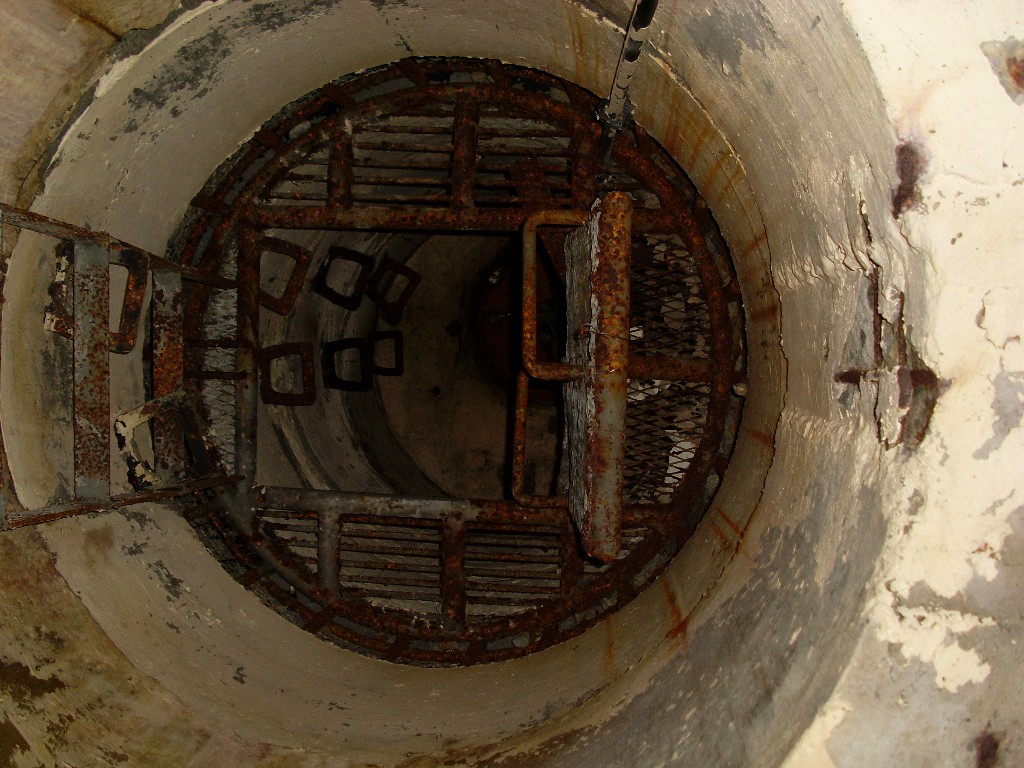 linker Zuluftstollen