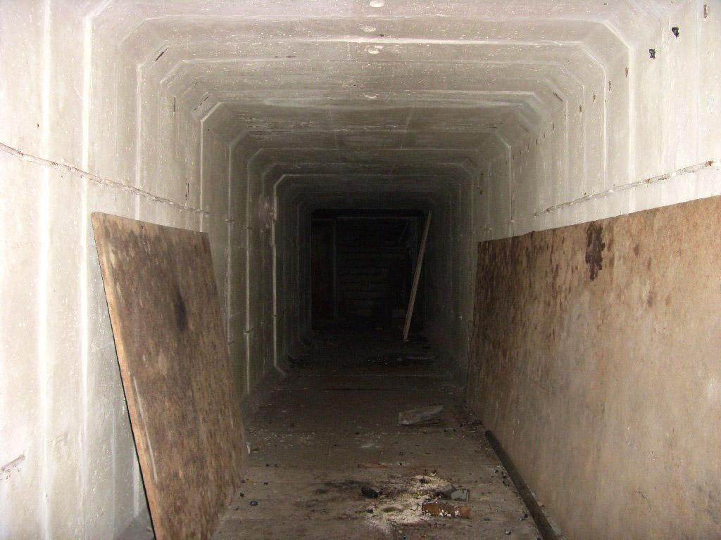 Zugangstunnel