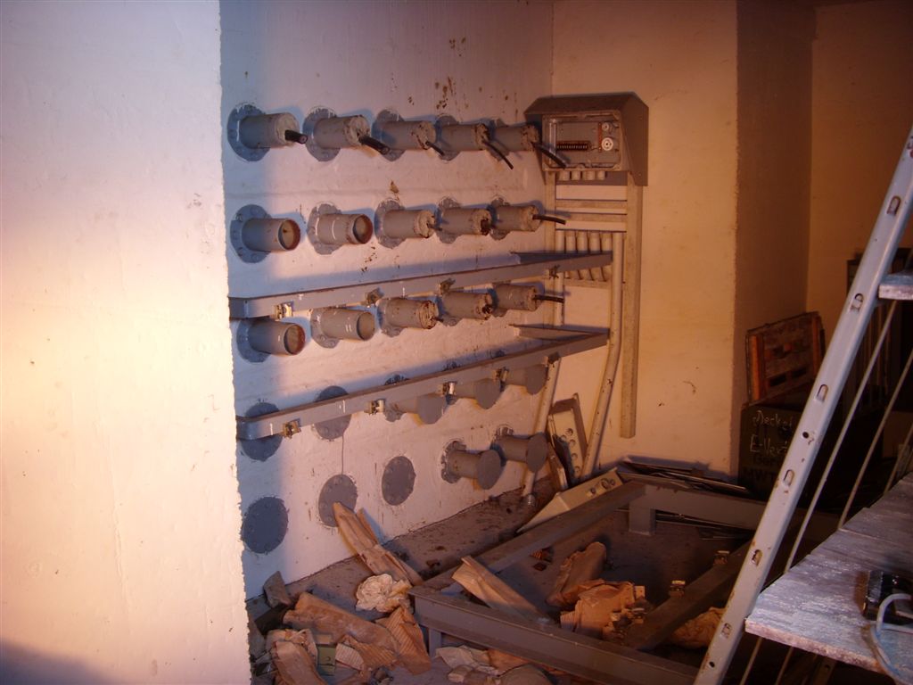 Antennenlager Kabeleinführung