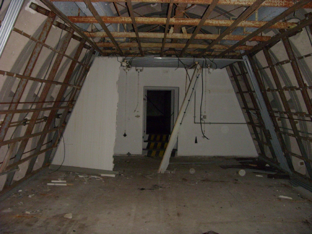 Blick zum Eingang TO 27