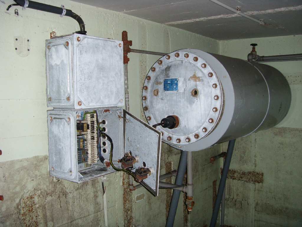 Warmwasser für Dekonti Dusche To 44 ,1.UG