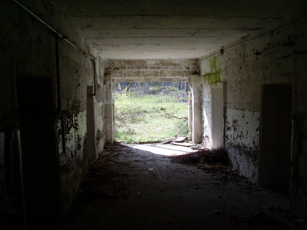 Komplex aus 6 FB-3 + Monolith