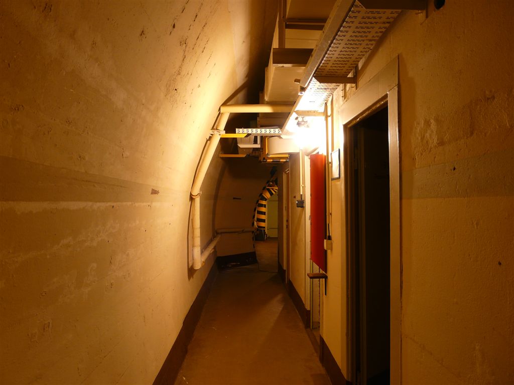 Gang Altbau
