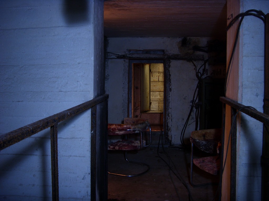 Vorraum Notausgang Zisterne 2, Blick zum Notausgang