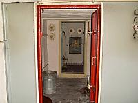 Sanitär rechts/Notausgang